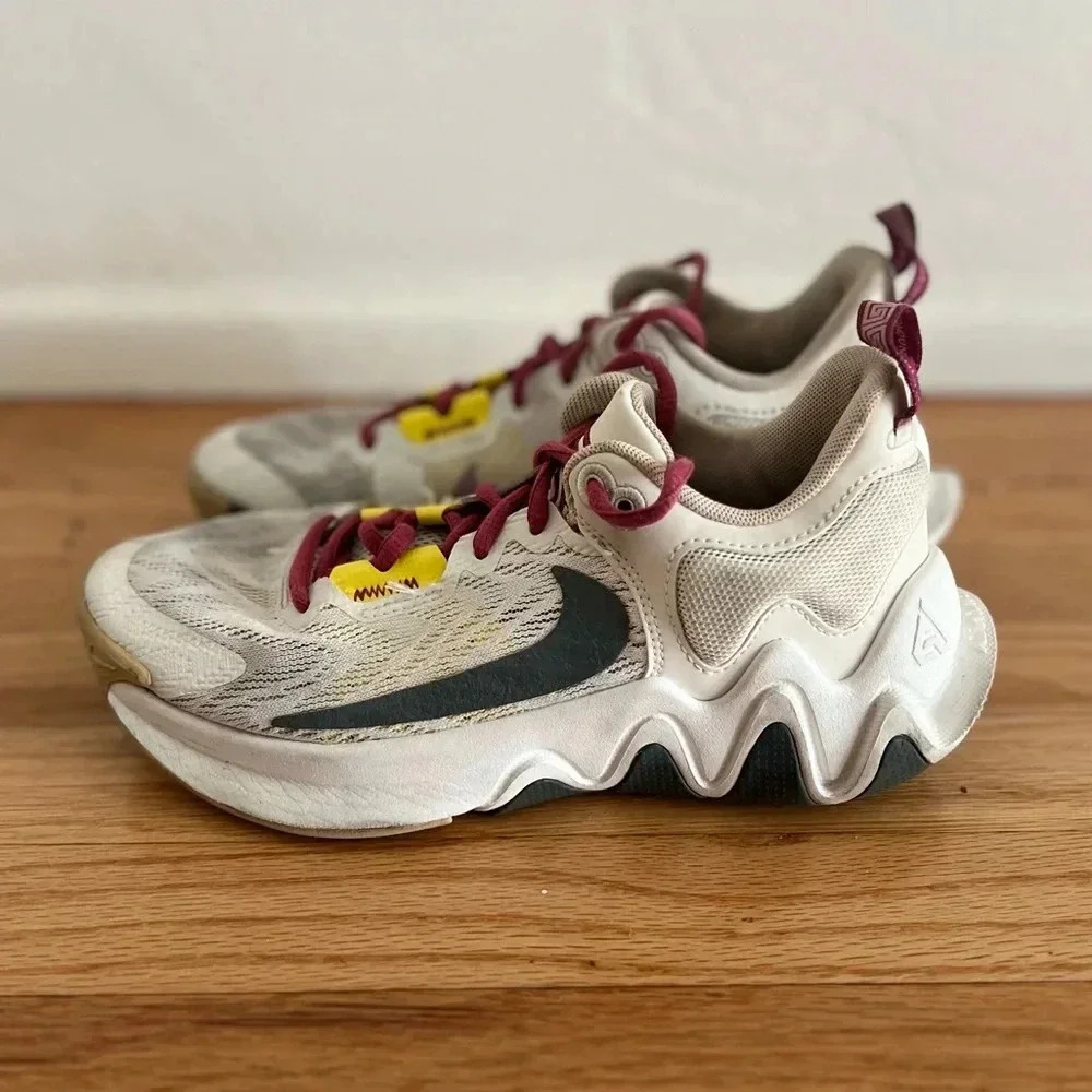 Nike Giannis Immortality 2 Youth Sail Rattan DM0825-100 Shoes/Sneakers Size 4